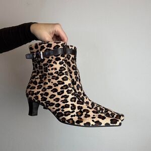 Vintage Y2K Franco Sarto Pony Hair Leopard Print Pointed Toe Kitten Heel Boots